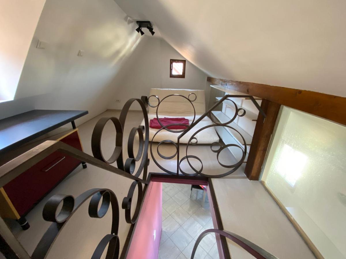 Guesthouse Les 3 Chateaux エーグイスハイム エクステリア 写真